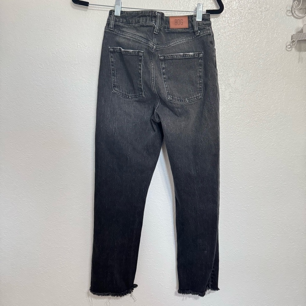 URBAN OUTFITTERS BDG Dillon High-Rise Slim Straight Black Jeans Sz 27 - Picture 3 of 9